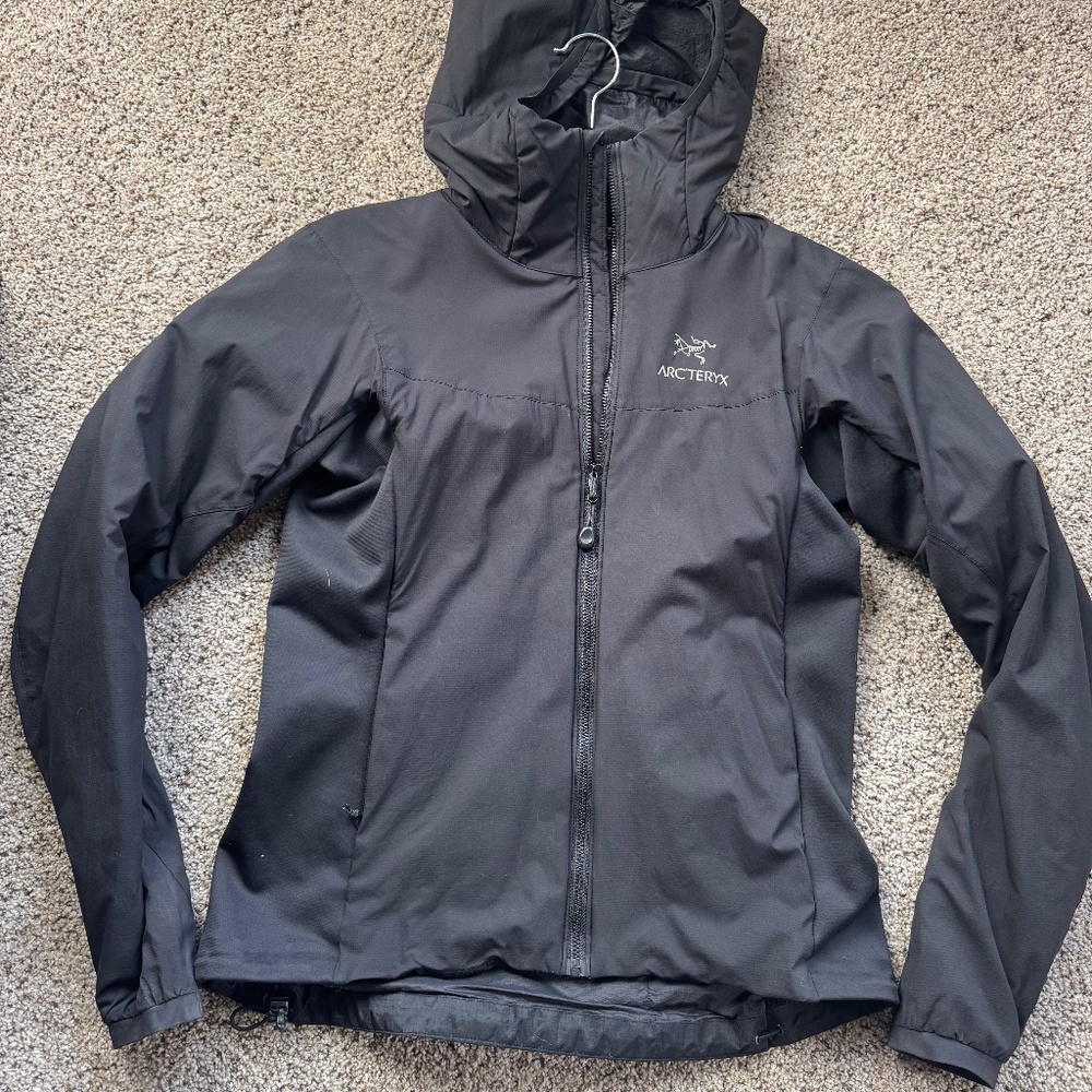 Arc’Teryx Light Full Zip Jacket